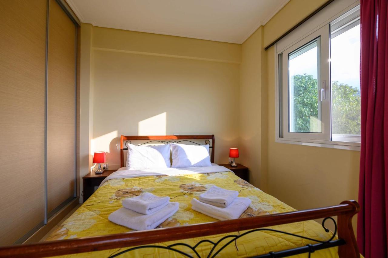 Semiramis Suites With Pool Calamata Exterior foto