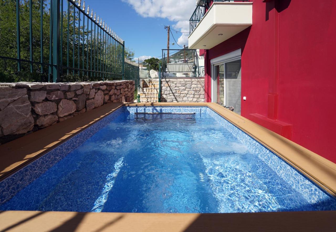 Semiramis Suites With Pool Calamata Exterior foto
